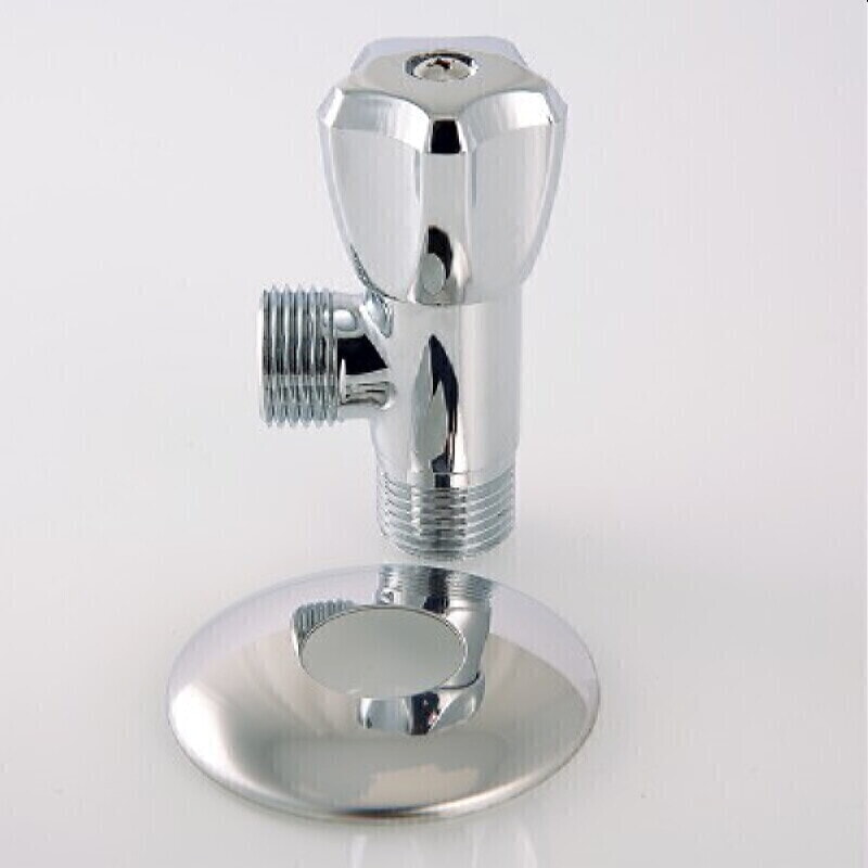 Valtec VT.240 Вентиль угловой  для подкл. с/т приборов 1/2"х1/2"
