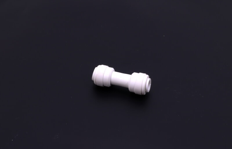 Raifil фитинг прямой 1/4"-1/4" (трубка-трубка) 4U 4